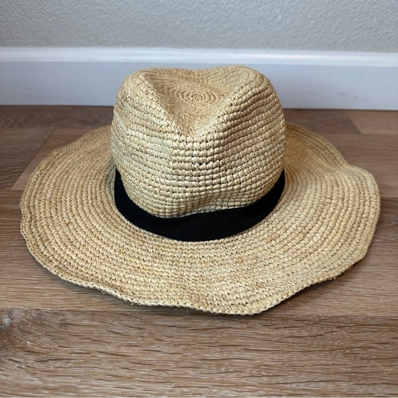 J. Crew 100% Rafia Women\'s Packable Straw Hat, Size M/L main image 4